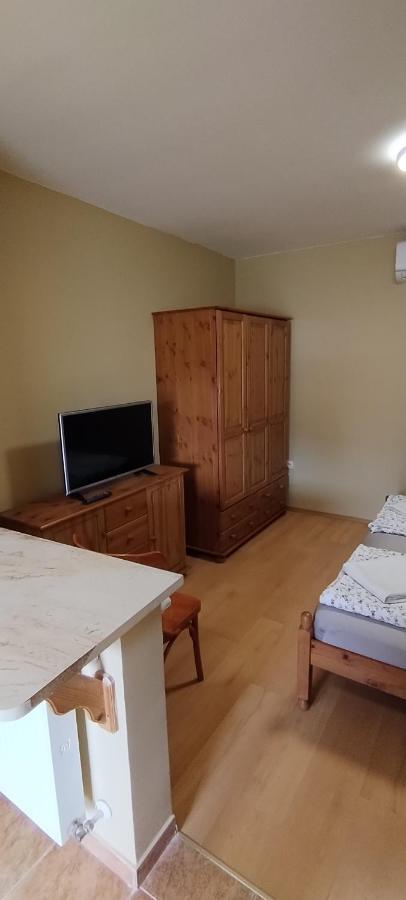 Rozsakert Apartmanhaz Hajdúszoboszló Екстериор снимка