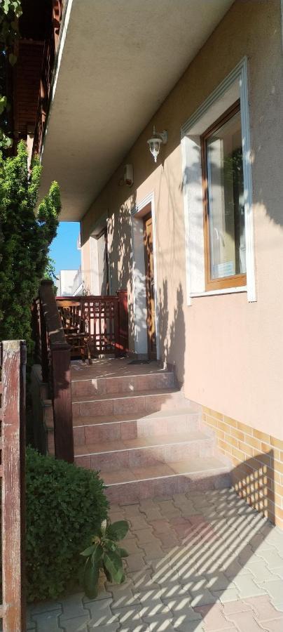 Rozsakert Apartmanhaz Hajdúszoboszló Екстериор снимка
