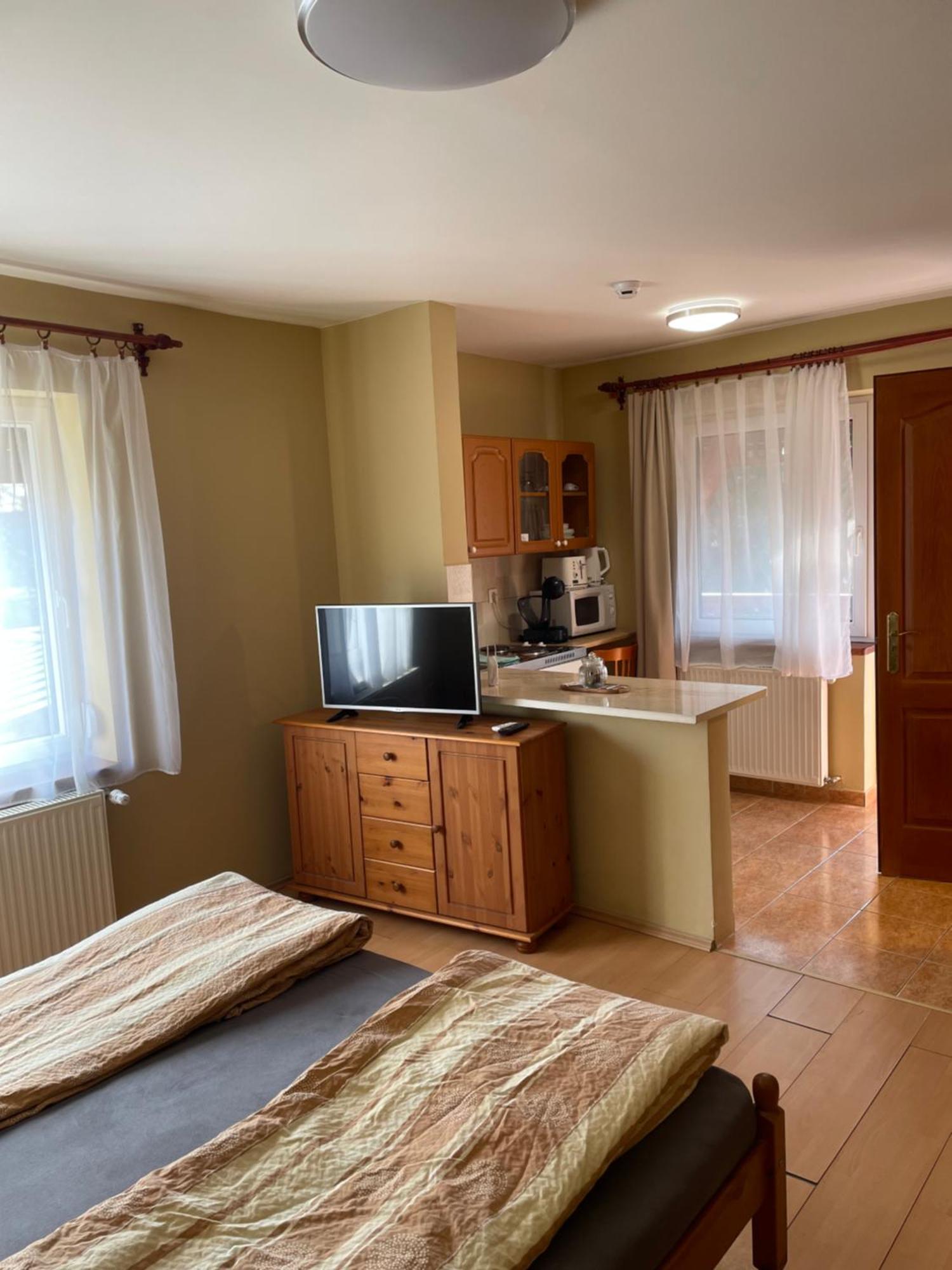 Rozsakert Apartmanhaz Hajdúszoboszló Екстериор снимка