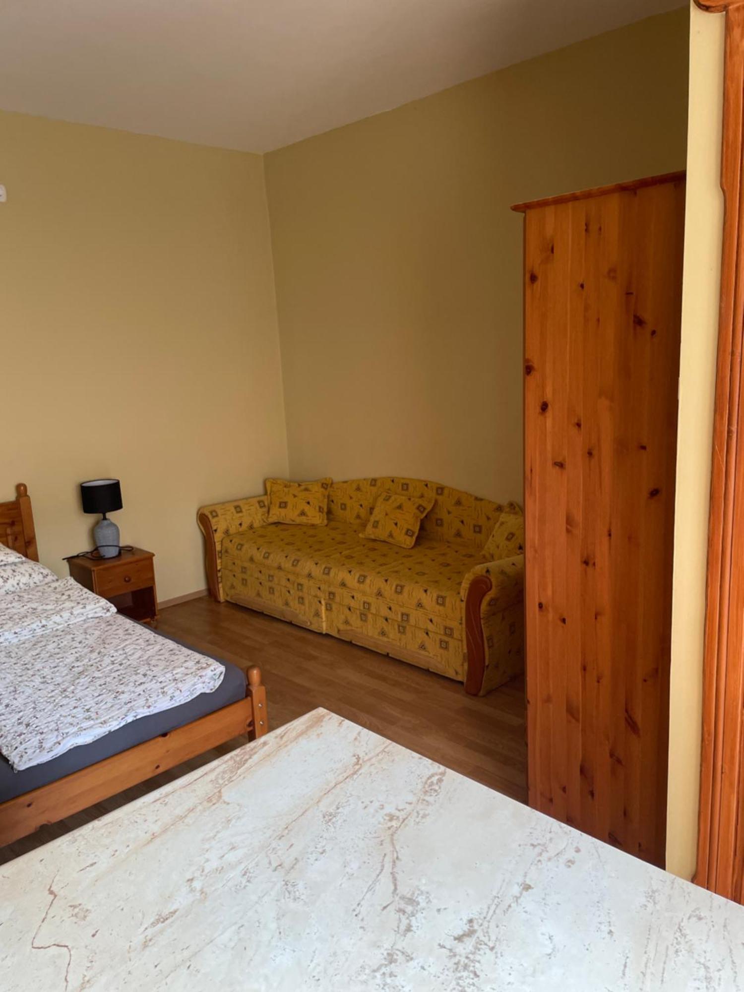 Rozsakert Apartmanhaz Hajdúszoboszló Екстериор снимка