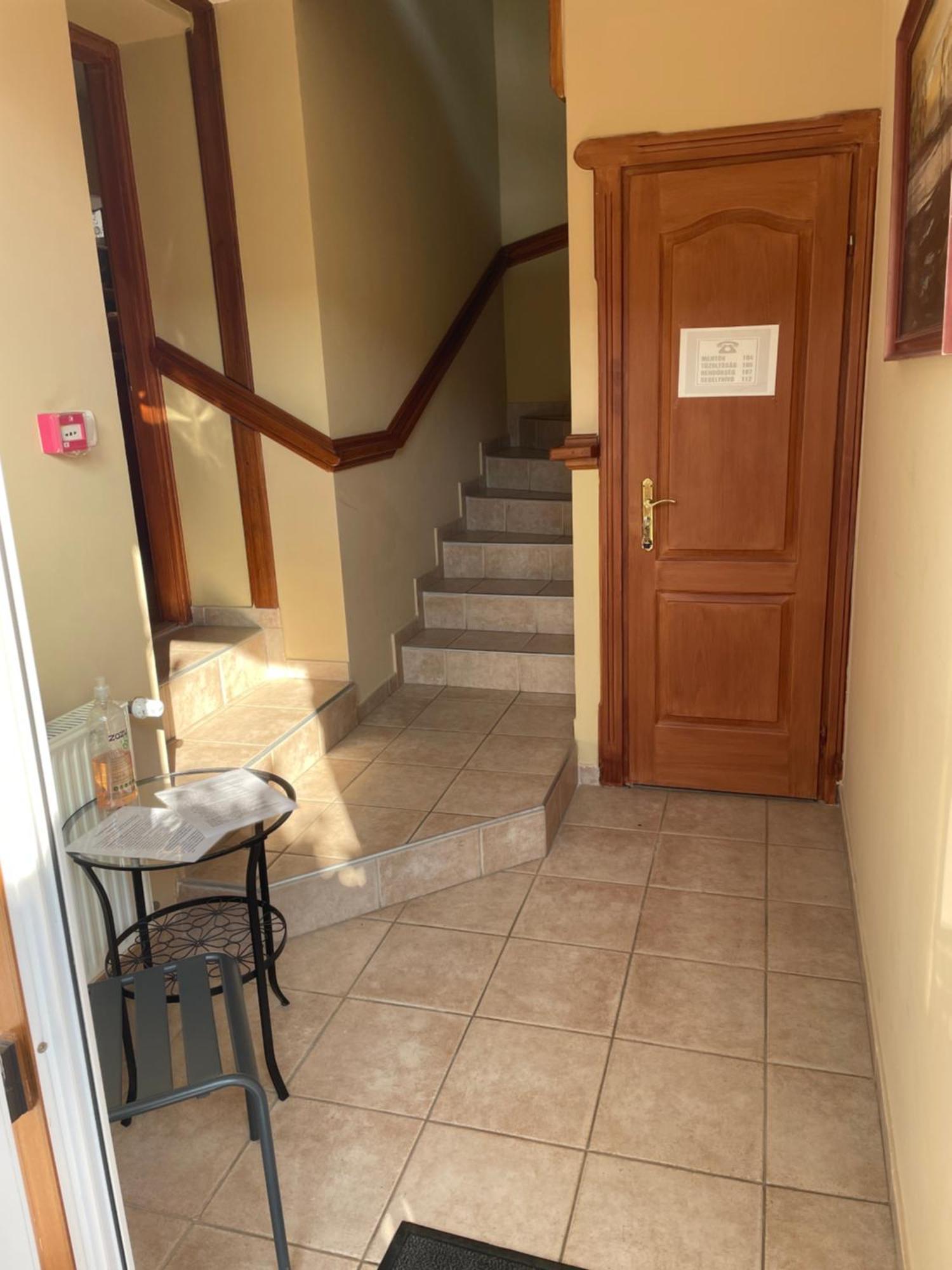 Rozsakert Apartmanhaz Hajdúszoboszló Екстериор снимка