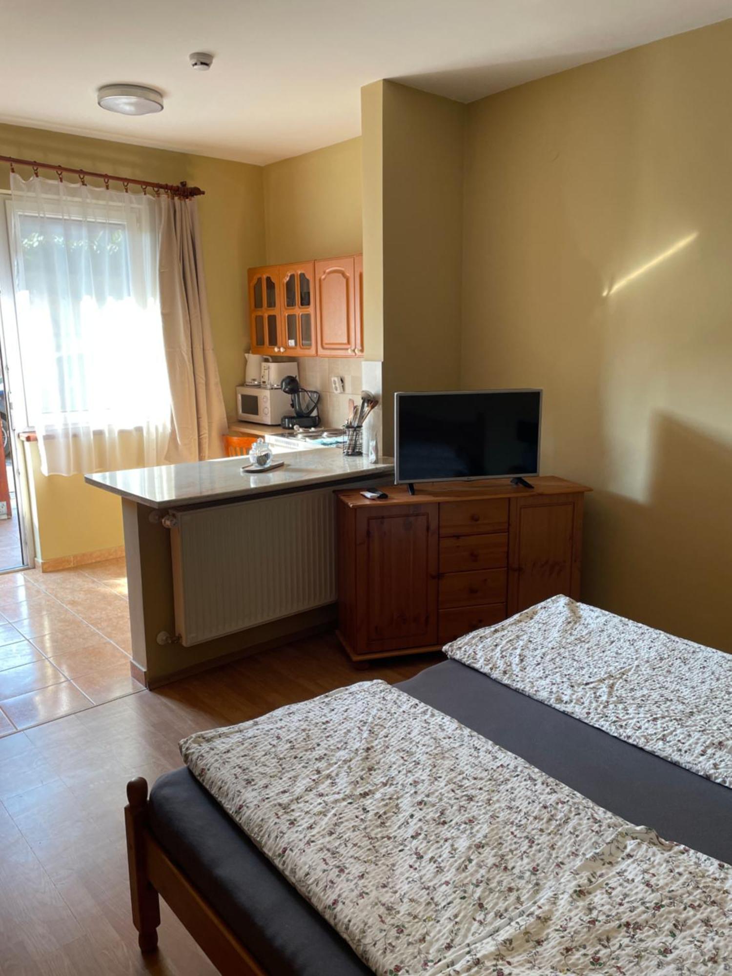 Rozsakert Apartmanhaz Hajdúszoboszló Екстериор снимка